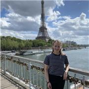 Anglophone vivant et étudiant en France, proposant des cours de langue